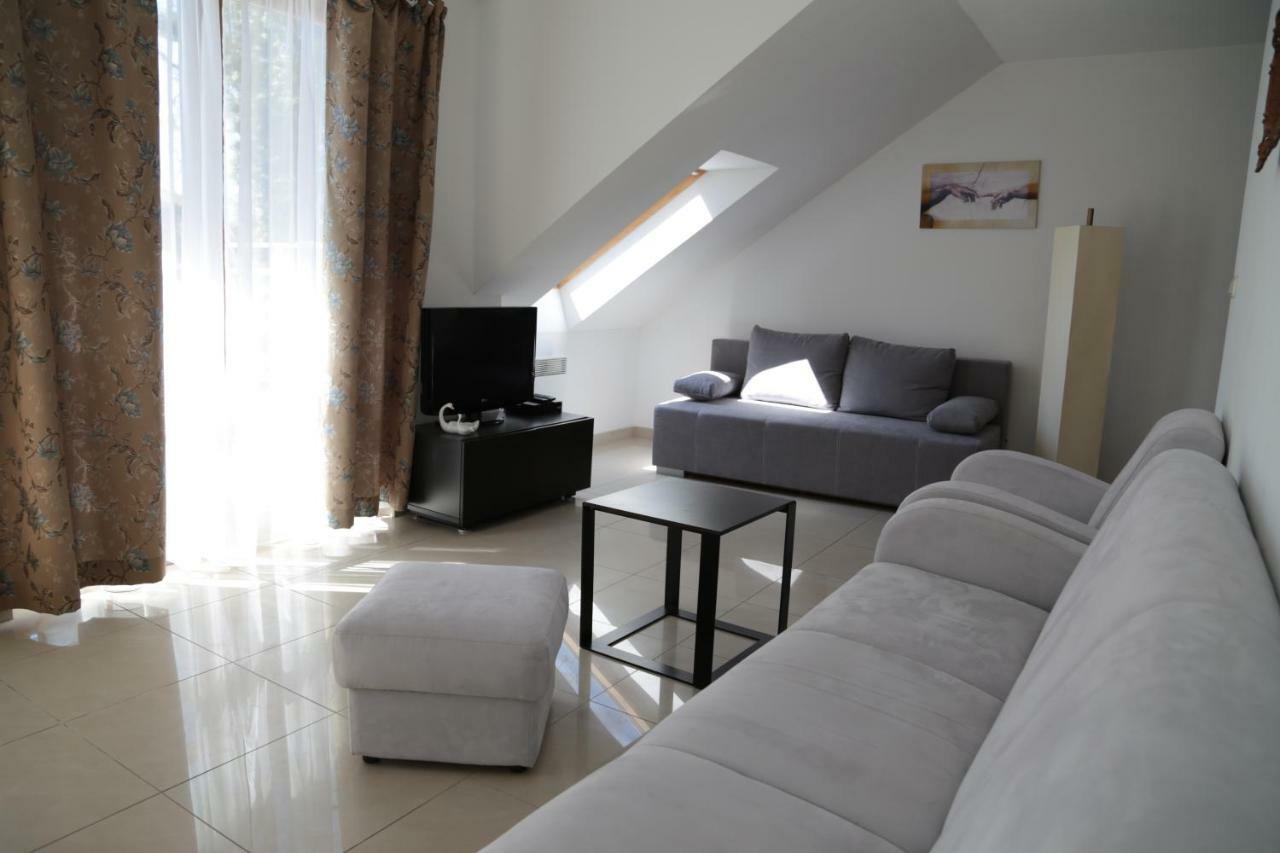 Апартаменти Apartament Ams A12 Реваль Екстер'єр фото